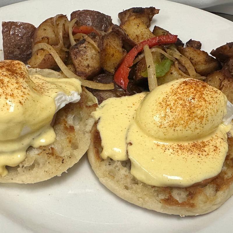Eggs Benedict photo