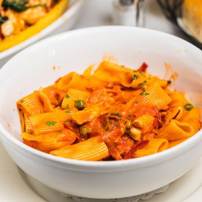 Rigatoni in Vodka sauce.