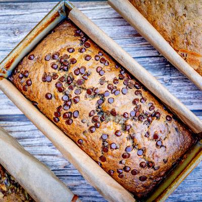 vegan chocolate chip banana bread.