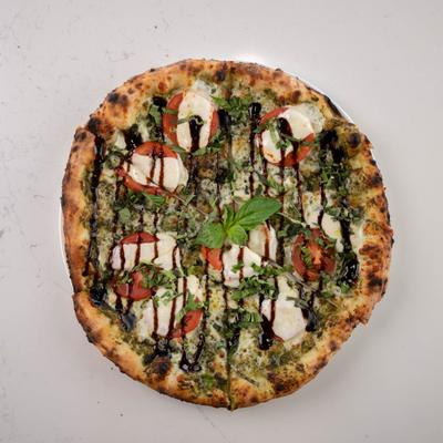 Verdone white pizza.