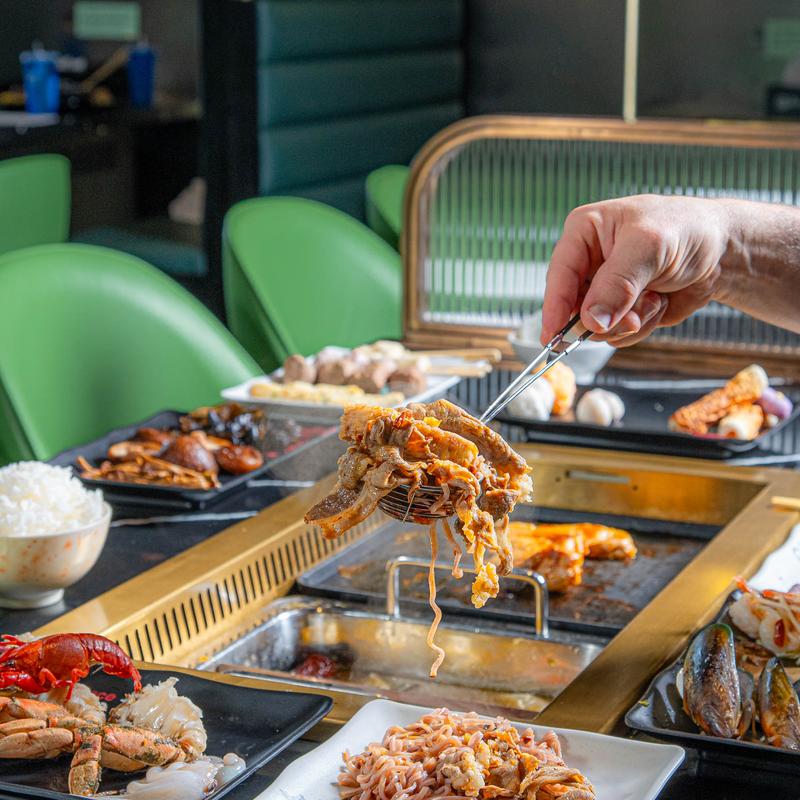 hot gallery photo number 6