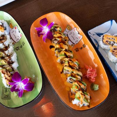 Various served rolls.