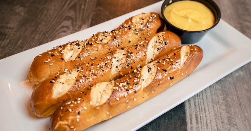 Pub pretzels with honey mustard