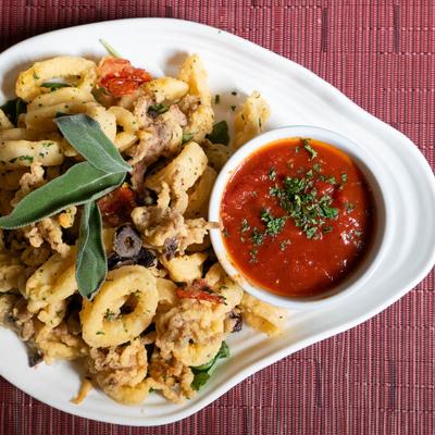 Fried calamari served with marinara.