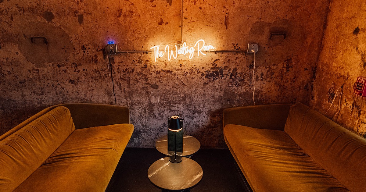 Two sofas and coffee table