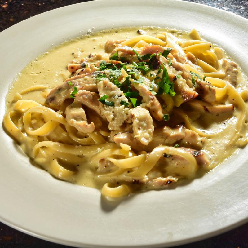 Fettuccine Alfredo photo
