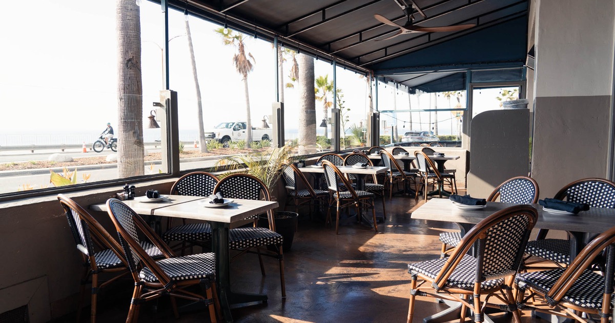 Exterior, covered patio, seating area