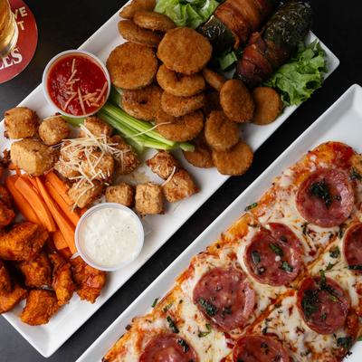 appetizer flatbread sports bar restaurant roanoke texas.