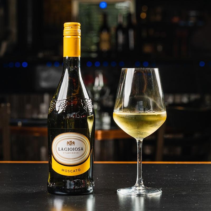 Lagioiosa Moscato photo