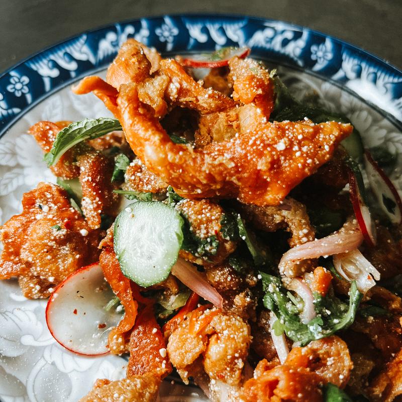 Laab Nang Gai (Crispy chicken skin salad) photo