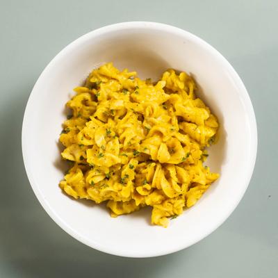 Almond Mackin Cheeze, top view.