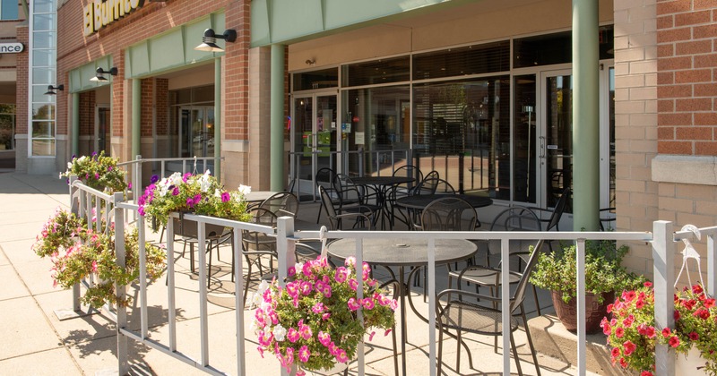 Exterior, tables and chairs