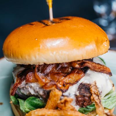 Stephen's Black Angus Burger