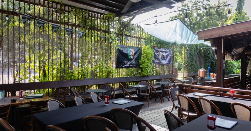 Exterior, seating area