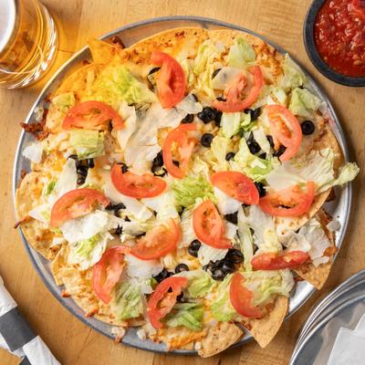 Chips and cheese deluxe.