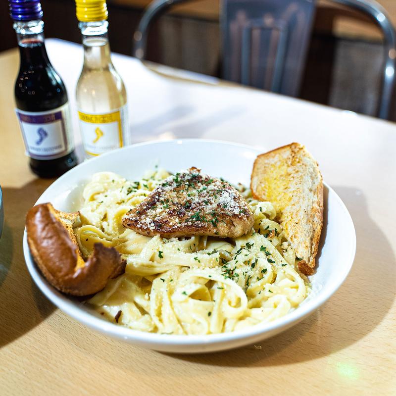 Alfredo with Grilled Chicken photo