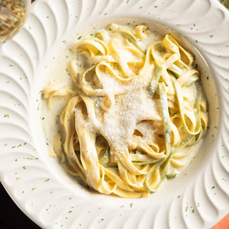 Fettuccine Alfredo photo