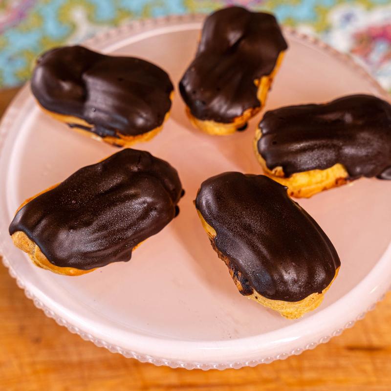 Eclairs photo