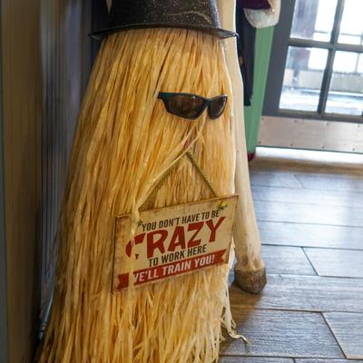 gallery photo number 32