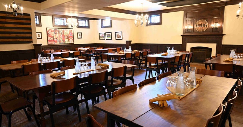 Exterior, tables outside