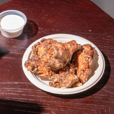 Garlic butter chicken wings.