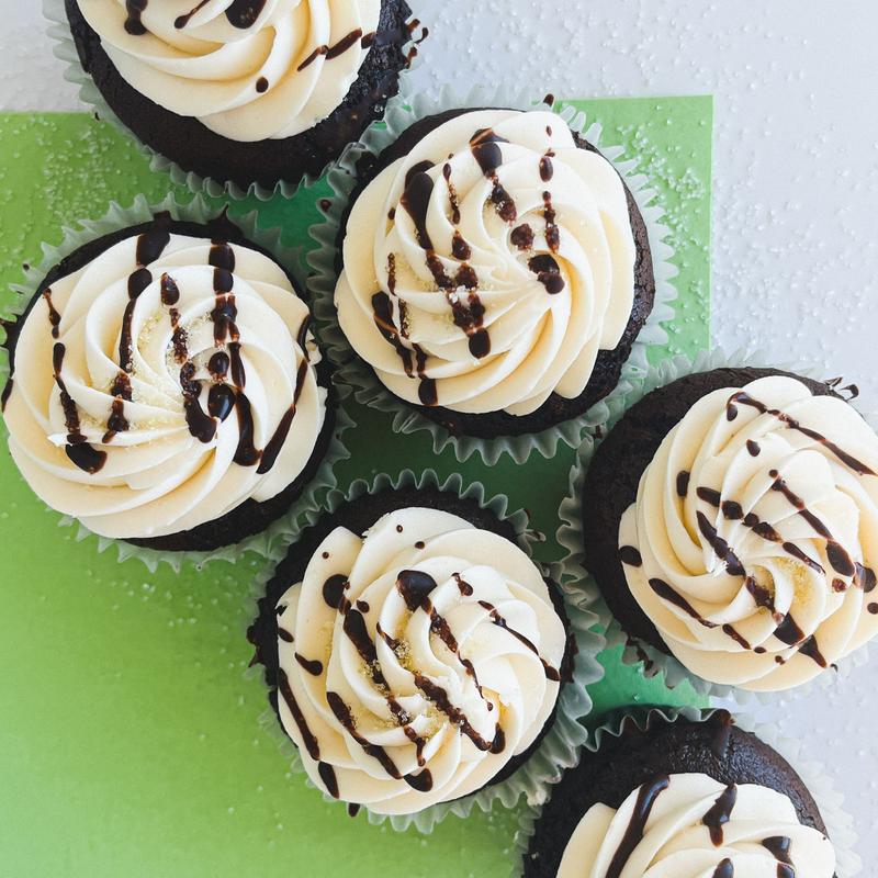 Almond Irish Cream Cupcake photo