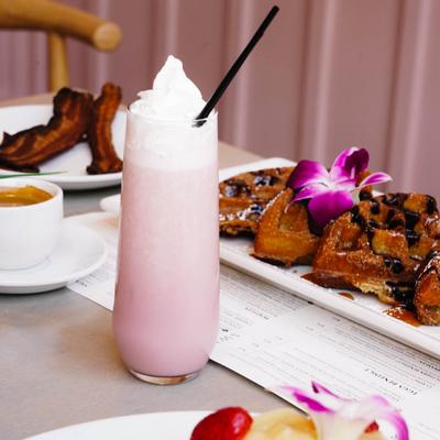 THE PINK THING photo