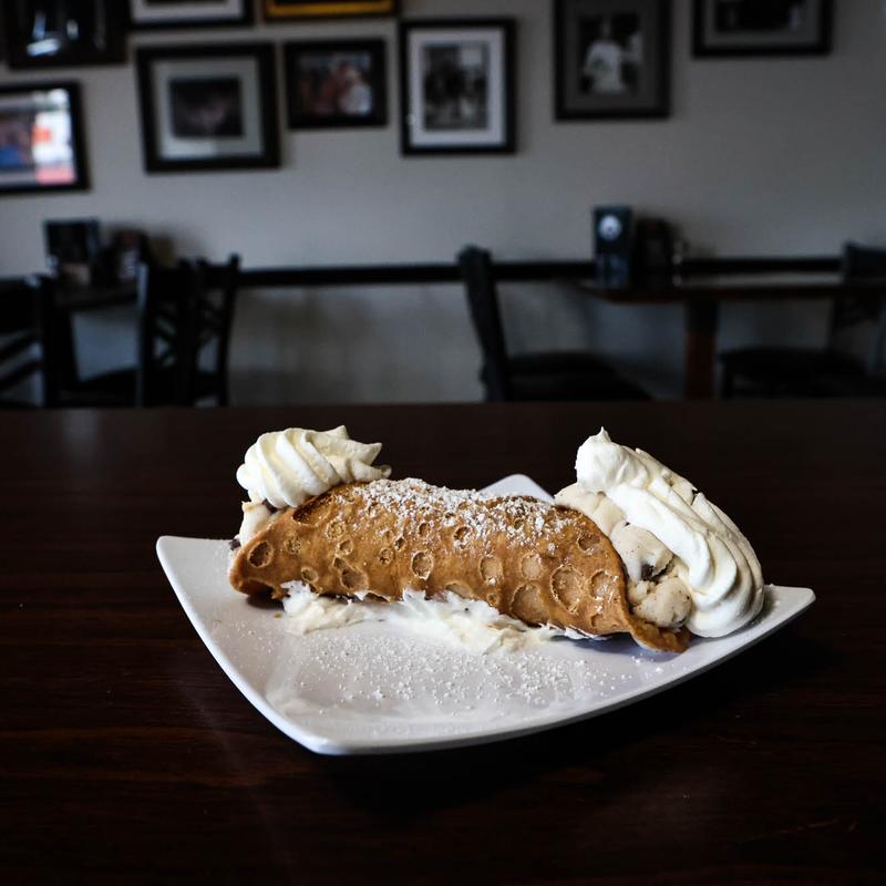 Cannoli photo