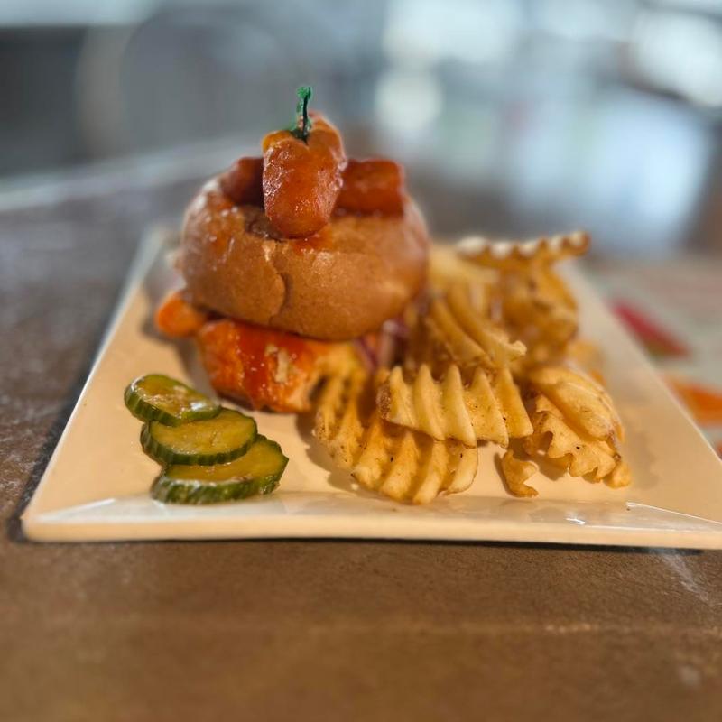 menu item 16 of 17, REAPER CHICKEN SANDWICH