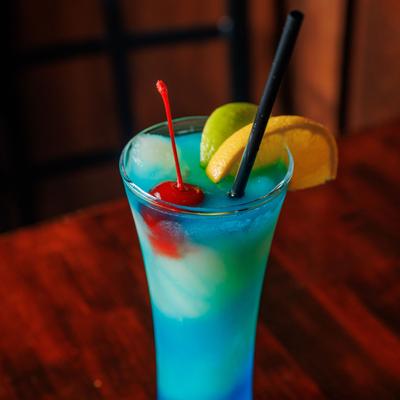 Azul Margarita cocktail