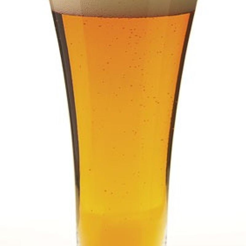 Hundert - Helles Lager 5.1% ABV / 29 IBU photo