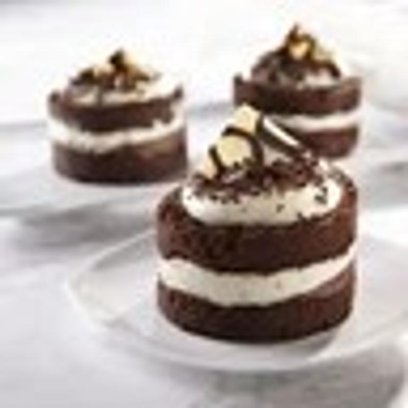 Mini Chocolate Vanilla Cake (G/F) photo