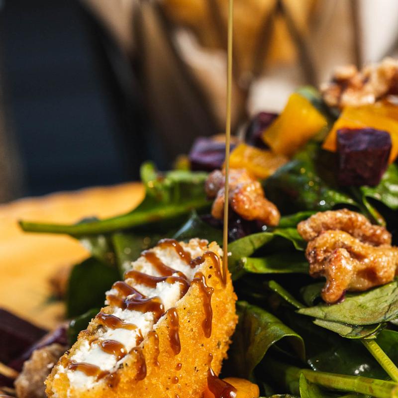 WARM GOAT CHEESE (V) photo