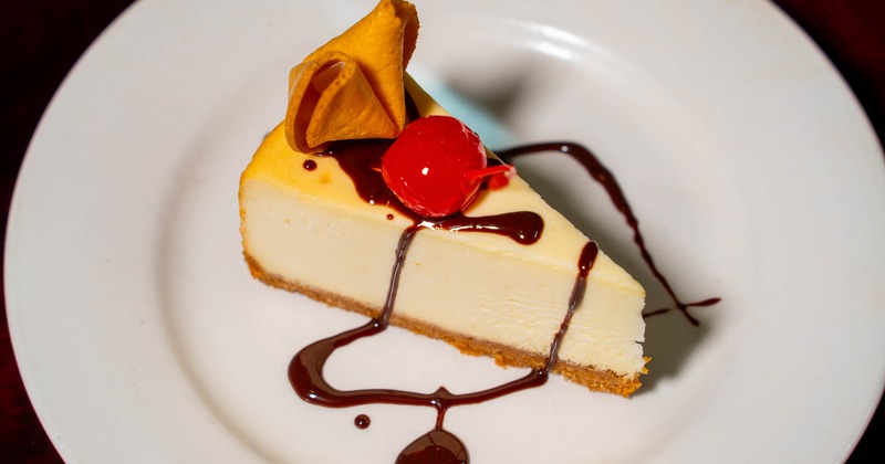 A cheesecake piece