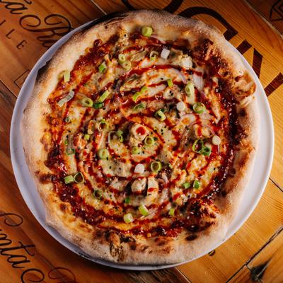 Asian Chicken Pizza, top view.