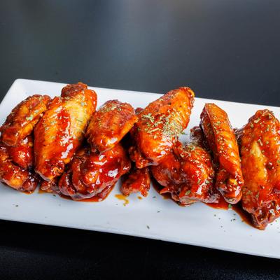 Served chicken wings plate.