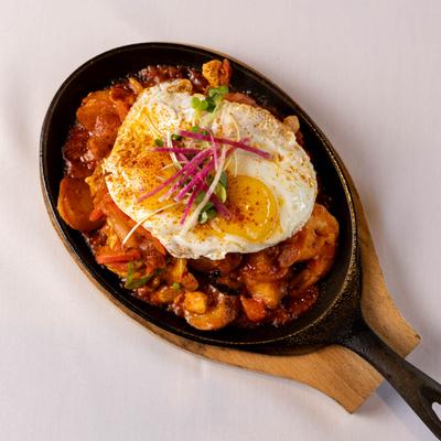 Breakfast chicken fajita.