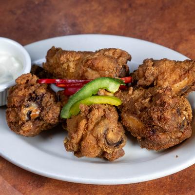 Chicken Wings, side view.