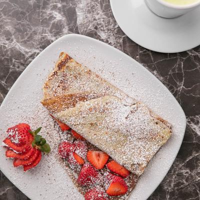 Nutella and strawberry crepe