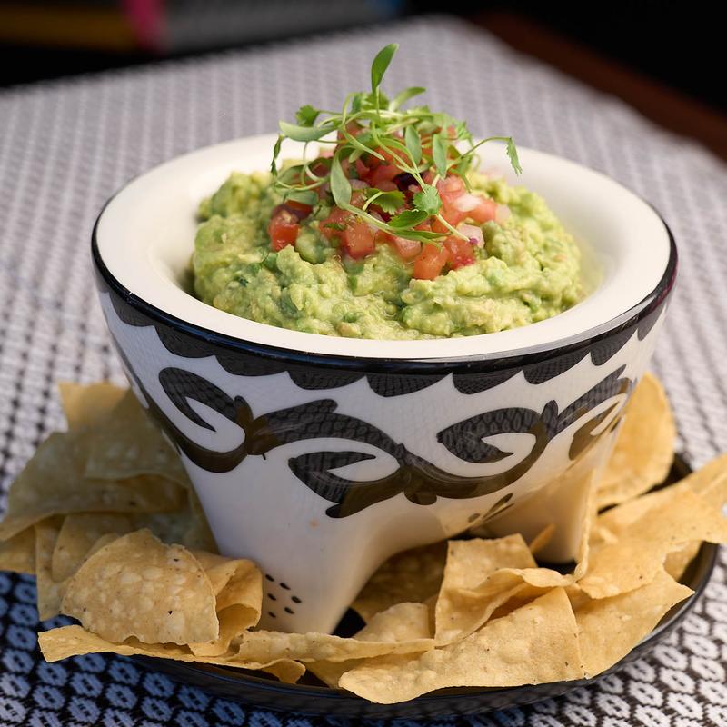 Guacamole (V) photo