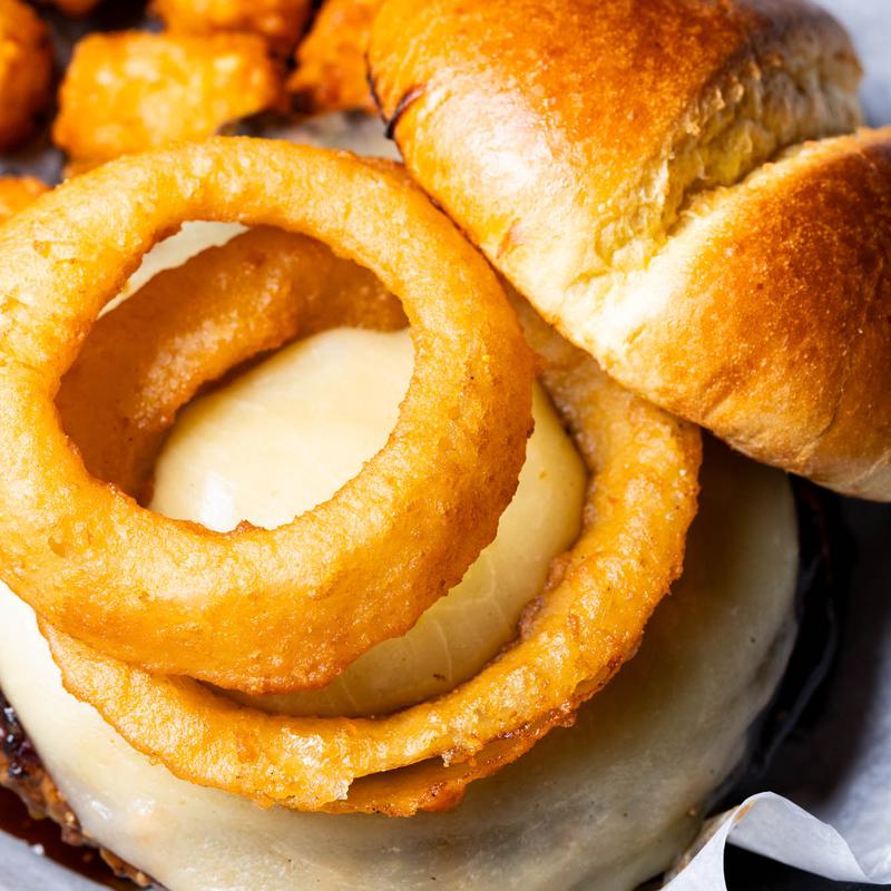 Whiskey Pepper Cheeseburger photo