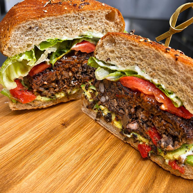 I-tal Smoky Blackbean burger meal photo