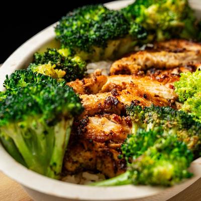 Grilled chicken with broccoli.