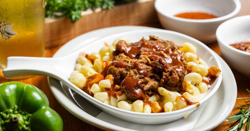 Pulled Pork Mac N Cheese