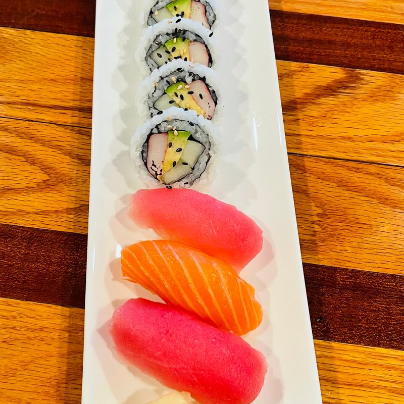 Sushi Appetizer photo