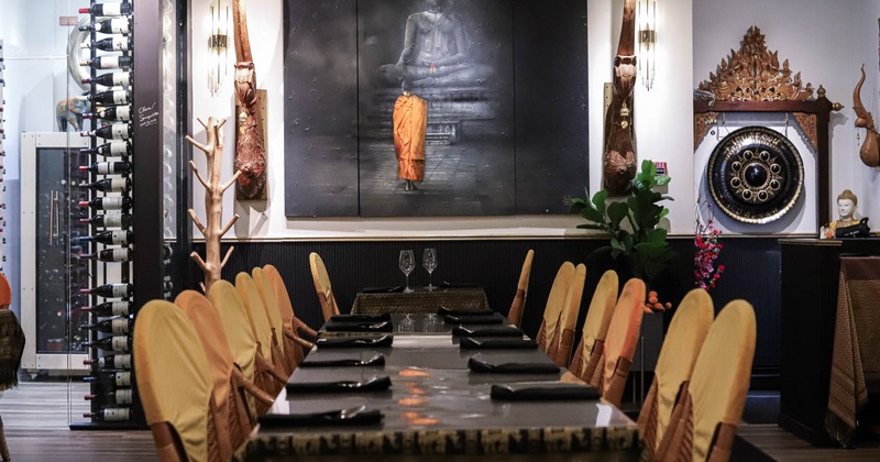 Interior, dining area, table for twelve people. ready for guests