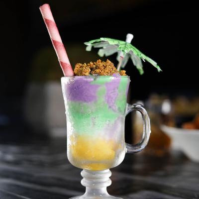 Halo Halo, side view