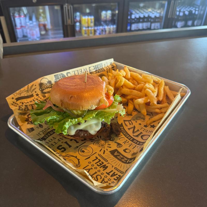 DAPPER DAN ALEHOUSE BURGER photo