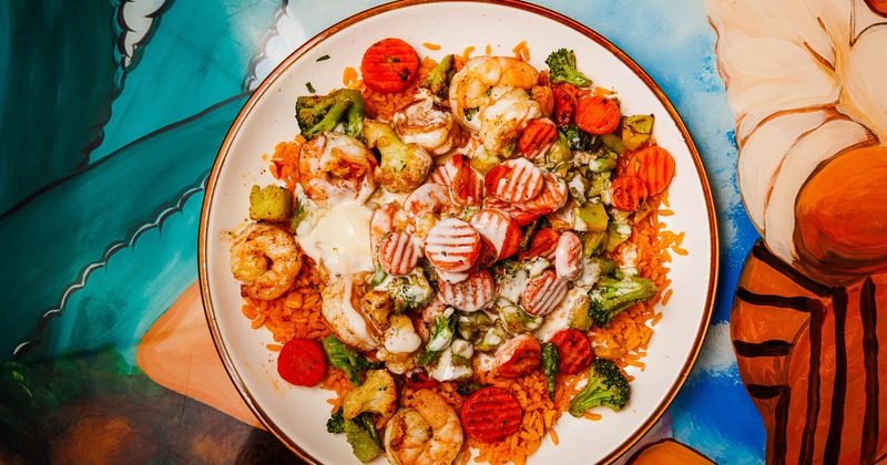 Rice with shrimp and veggies