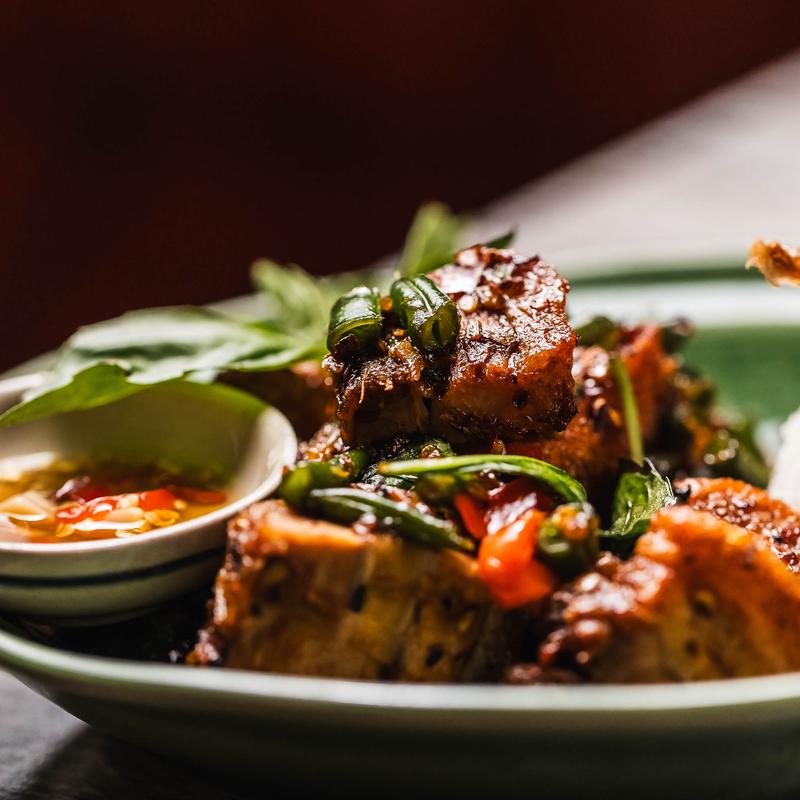 menu item 3 of 10, Kraphao Moo Grob Kai Dao